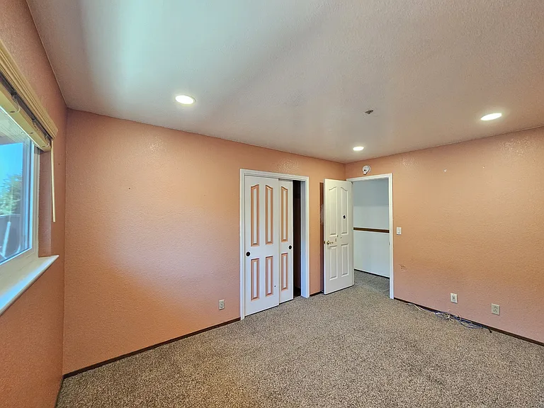 32270 Devonshire St — Photo 10