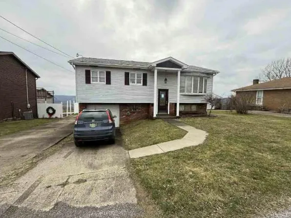 109 Mary St, Mingo Junction, OH 43938
