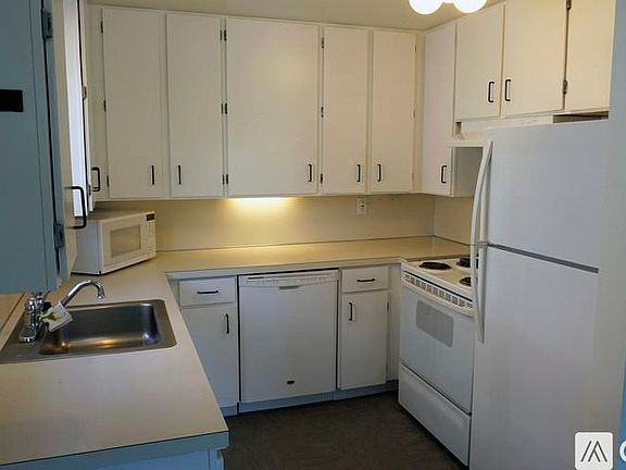 5th image of 953 NW 62nd St #1