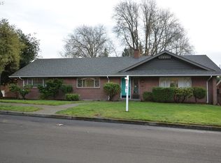411 W 35th St, Vancouver, WA 98660