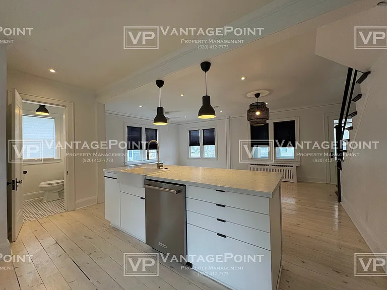118 E Parkway Ave — Photo 5