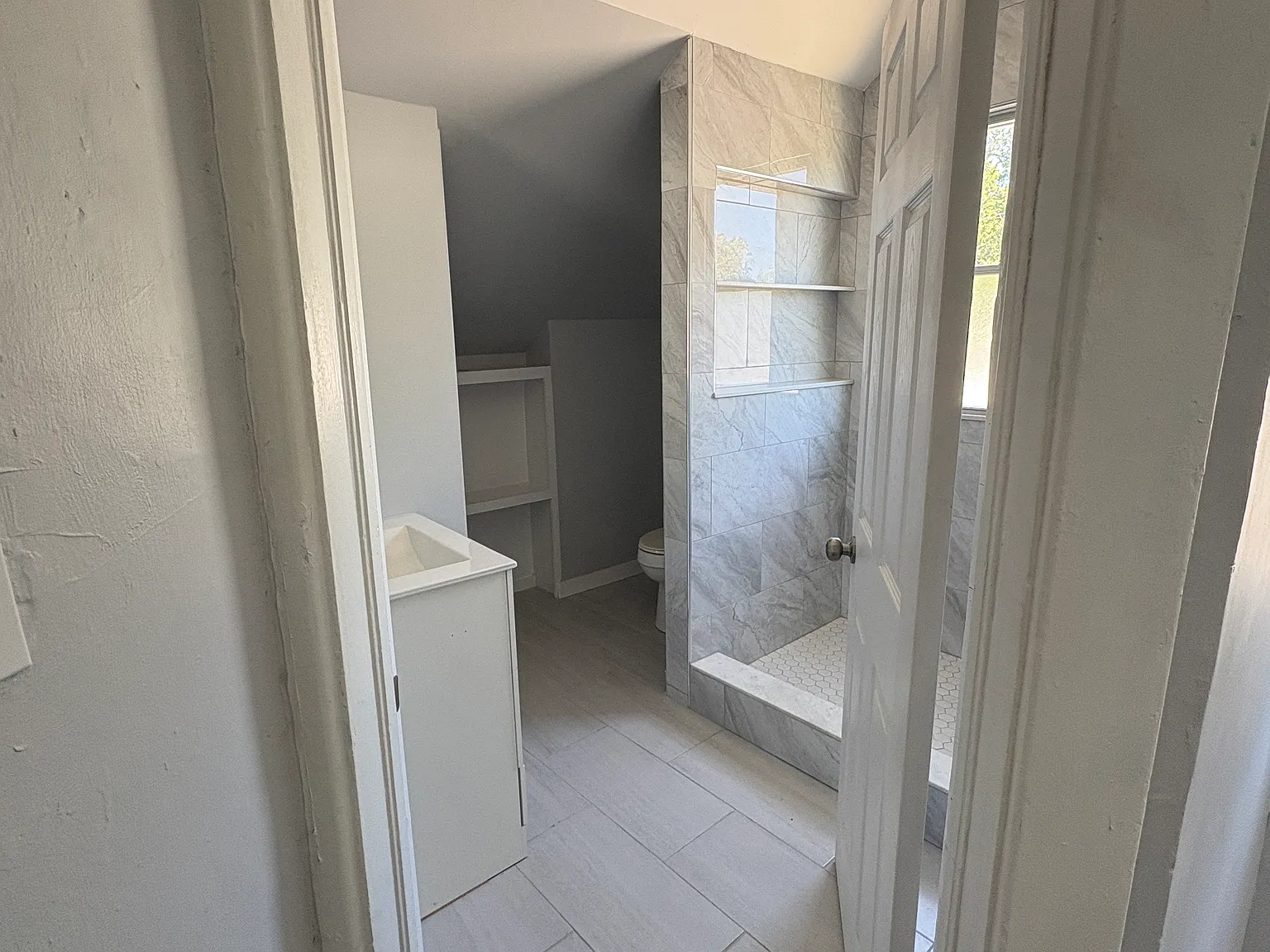 1 bed, $1,150 — Photo 2
