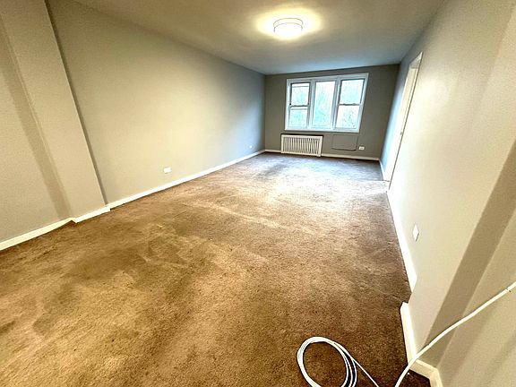 2nd image of 6601 Broadway APT 4D
