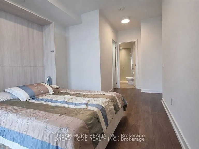 1 Grandview Blvd #2302 — Photo 10