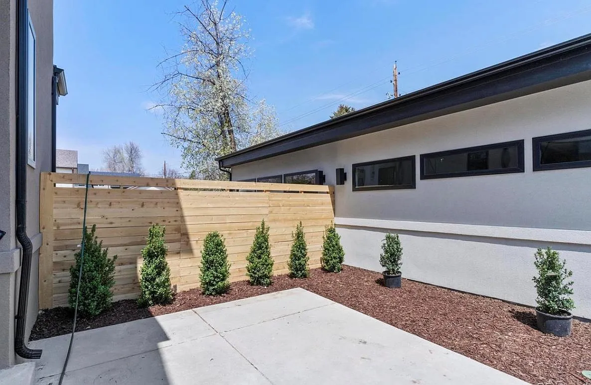 3 bed, 1900 sqft, $4,500 — Photo 3