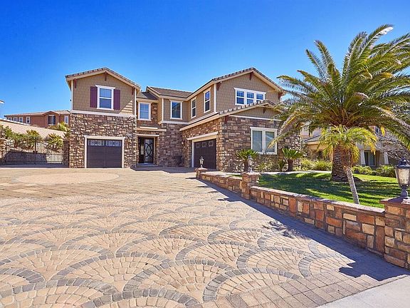 3rd image of 5013 Snowberry Dr