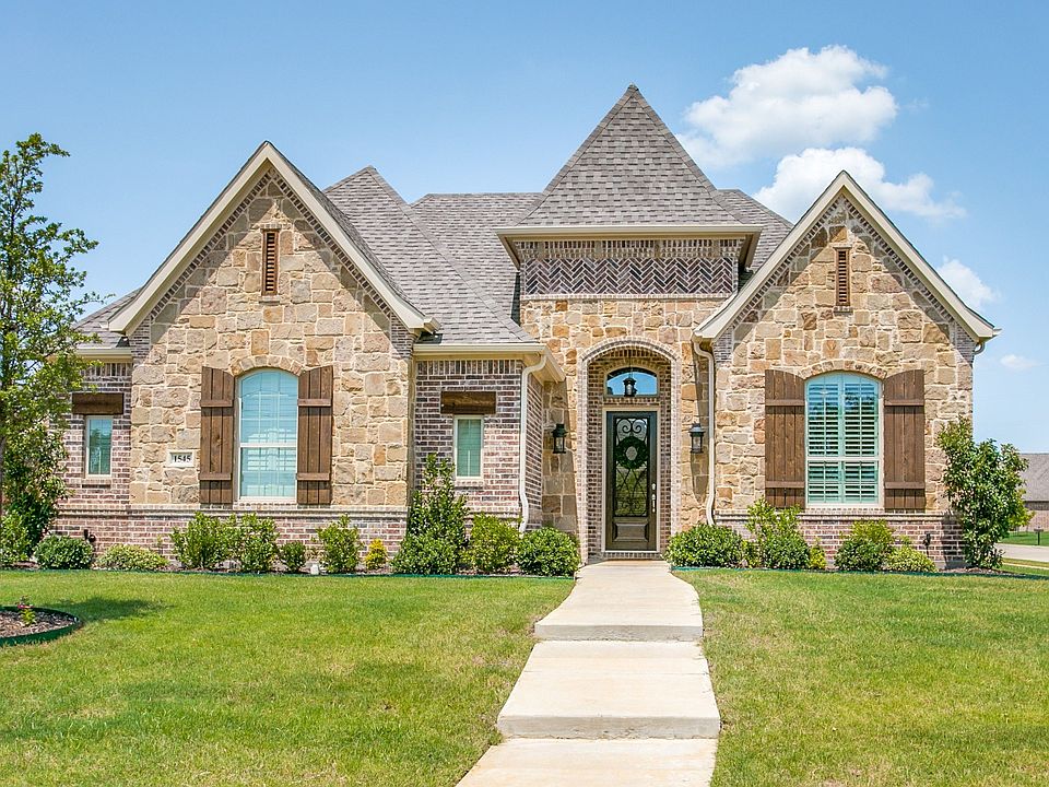 0_1545-peppertree-ct-keller-tx-High-Res-1.jpg