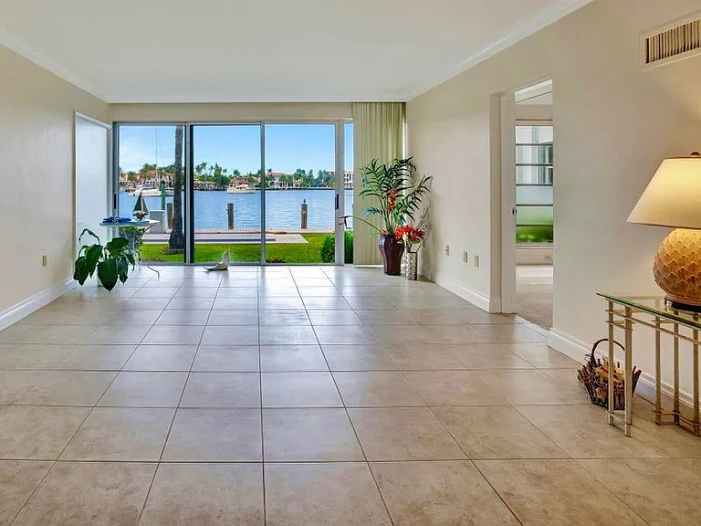 2727 Yacht Club Blvd #2A — Photo 5