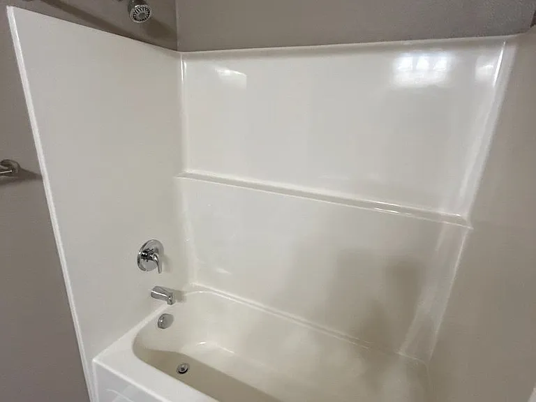Hawthorne Place Apartments — Photo 14