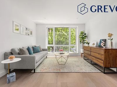 975 Manhattan Ave #6B, Brooklyn, NY, 11222