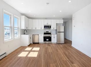 32-62 61st St #2R, Woodside, NY 11377