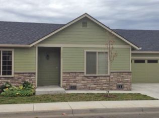 1032 53rd St, Springfield, OR 97478