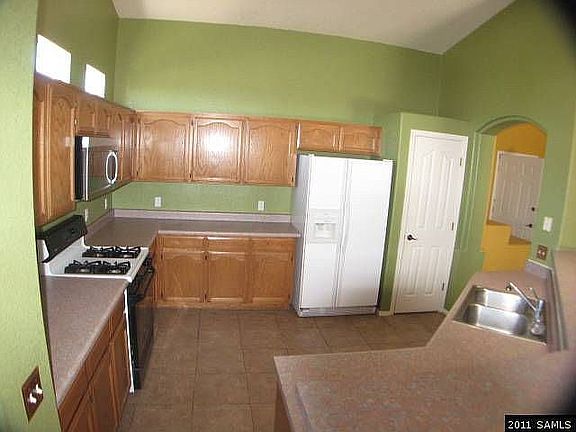 Home for Sale in Sierra Vista, AZ $180,000