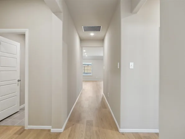 263 Ivory Brook Cv, Lavon, TX 75166