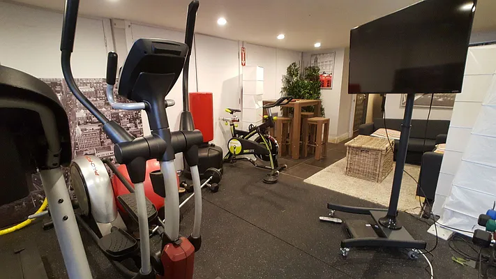 Rented by Evergreen Apartments BK | media 3