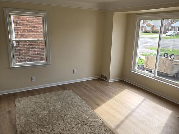 4th image of 9634 Inkster Rd