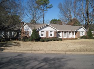 1709 Red Oak Rd SE, Huntsville, AL 35801