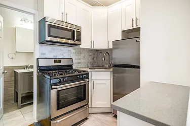 Rented by Century 21 Metropolitan