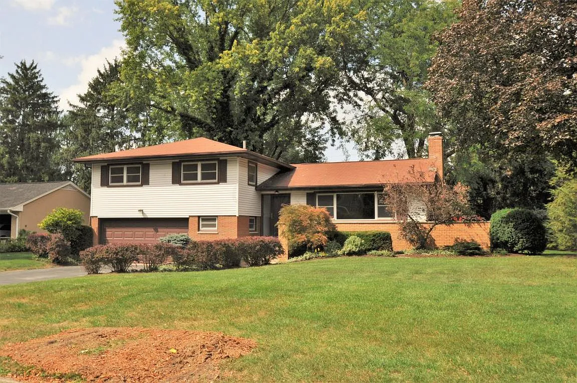2114 Middlesex Rd photo 1