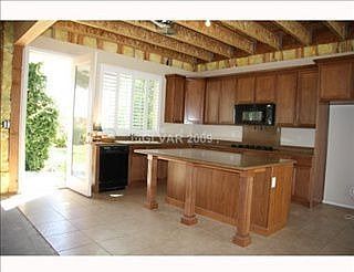 2nd image of 412 Santa Candida St