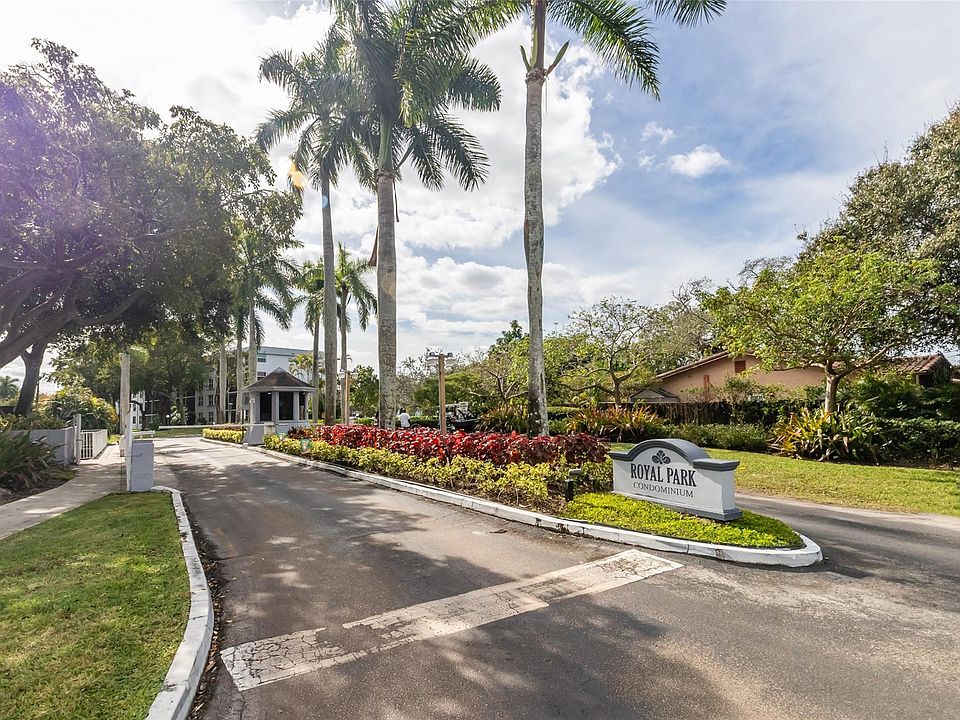 1st image of 110 Royal Park Drive #1G