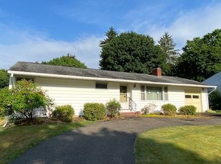 6 Harding Ln, Binghamton, NY 13901