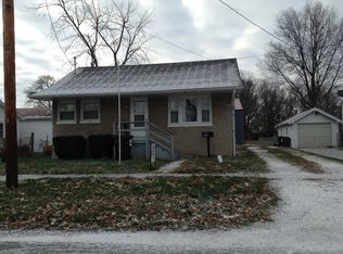 204 W Frederick St, Milford, IL 60953