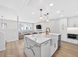 2827 W Edinger Ave, Santa Ana, CA 92704