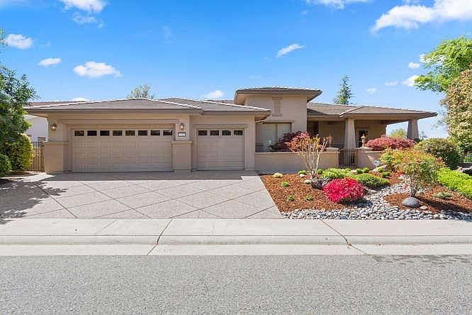 1st image of 2948 Eagles Peak Ln