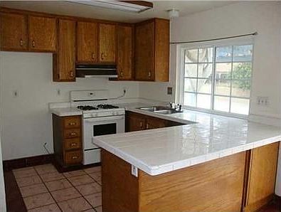 3rd image of 3250 Veralee Dr