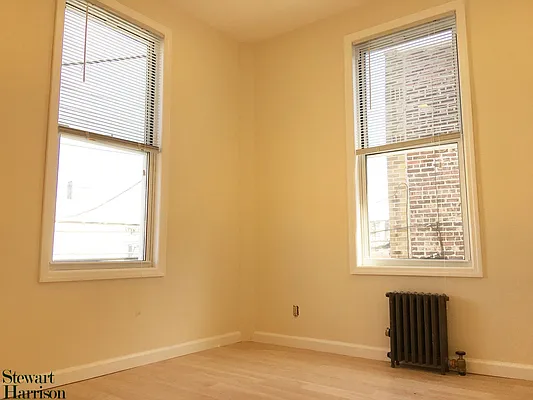 Rented by Stewart Harrison LLC | media 54