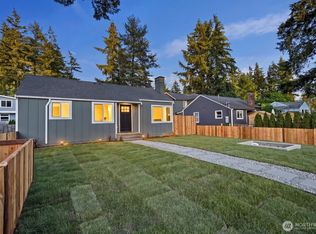12042 5th Ave Ne Condo, Seattle, WA 98125