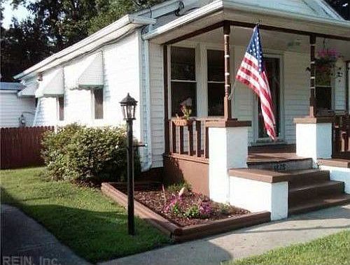 4th image of 4828 Elmhurst Ave
