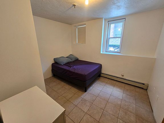 4th image of 12 Gardner St APT 1C