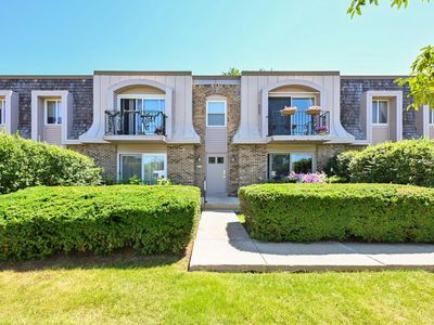 7530 N Port Washington ROAD #203, Milwaukee, WI, 53217