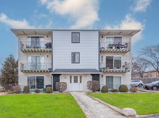 7305 W 85th Pl APT 1B, Bridgeview, IL 60455