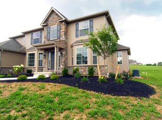 133 Fox Ridge Dr, Nazareth, PA 18064