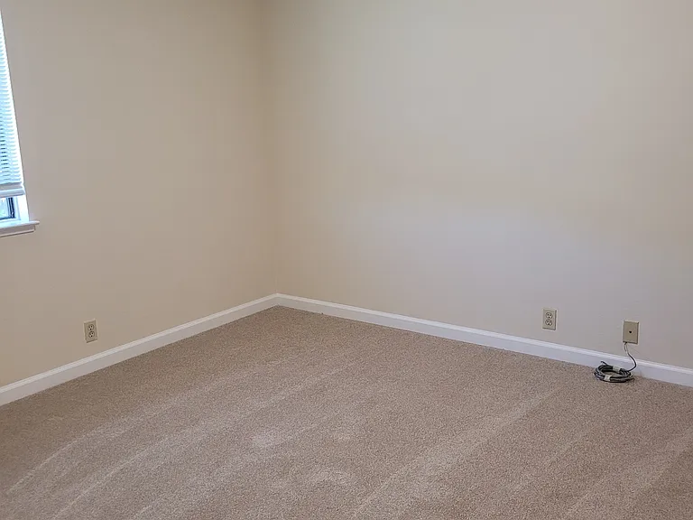 284 Crown Cir — Photo 53