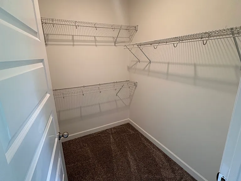 327 Lakeside Park Dr #82 — Photo 15