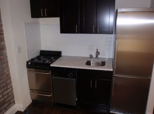 322 E 74th St APT 2C, New York, NY 10021