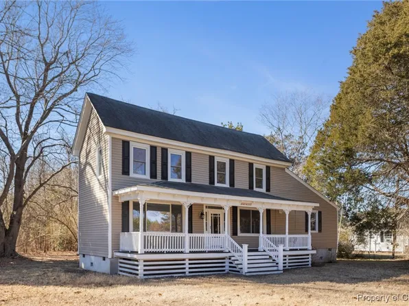 3152 Guinea Cir, Hayes, VA 23072