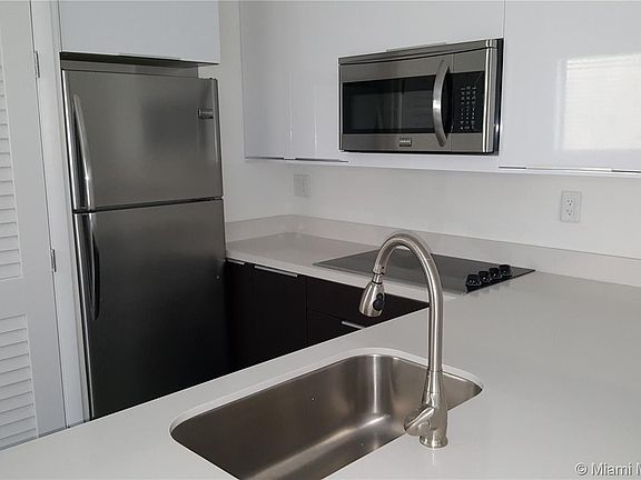 5th image of 473 Mendoza Ave APT 8