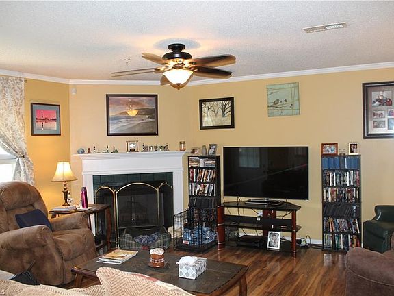 5th image of 3713-1B Morris Farm Dr