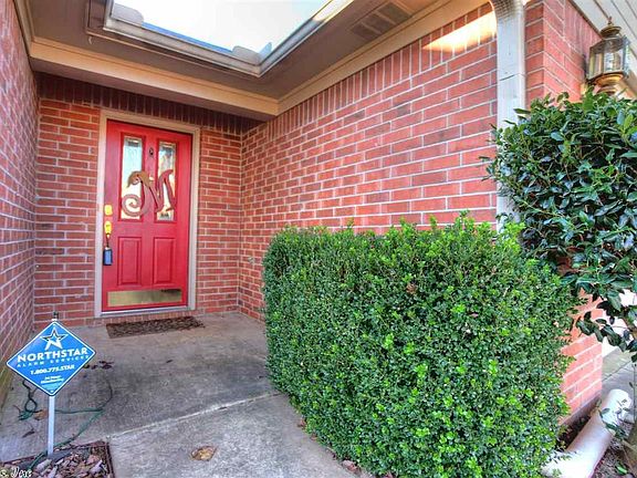 2nd image of 2265 Millwood Dr