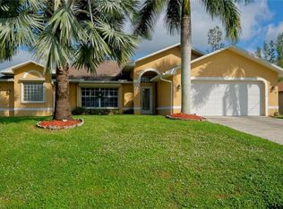 341 SW 23rd Ter, Cape Coral, FL 33991