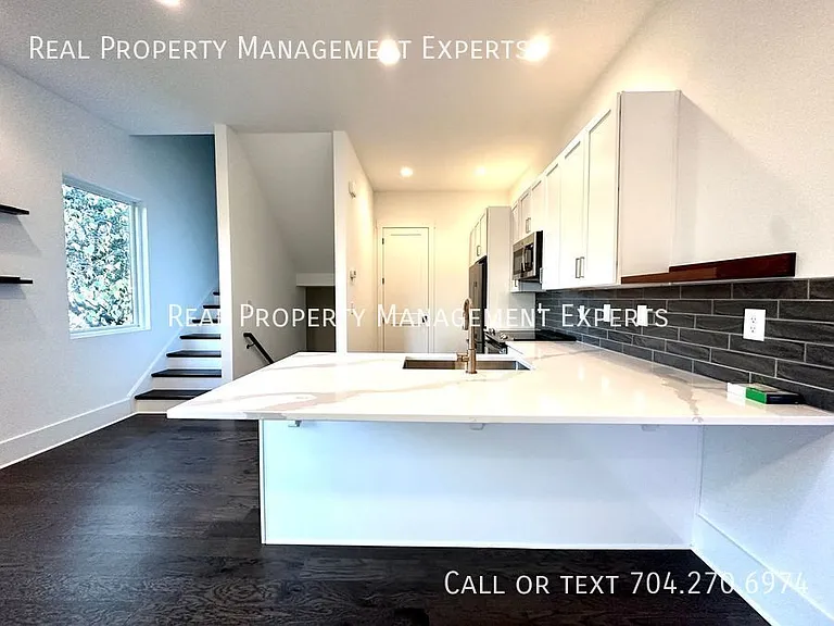 1004 Margaret Brown St #C — Photo 1