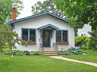 1864 Sargent Ave, Saint Paul, MN 55105