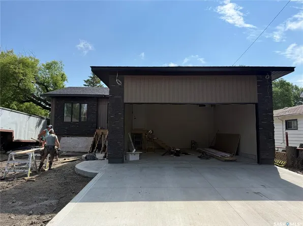 620 14th STREET, Humboldt, SK S0K 2A0