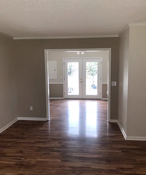 929 Sumac Cir — Photo 8