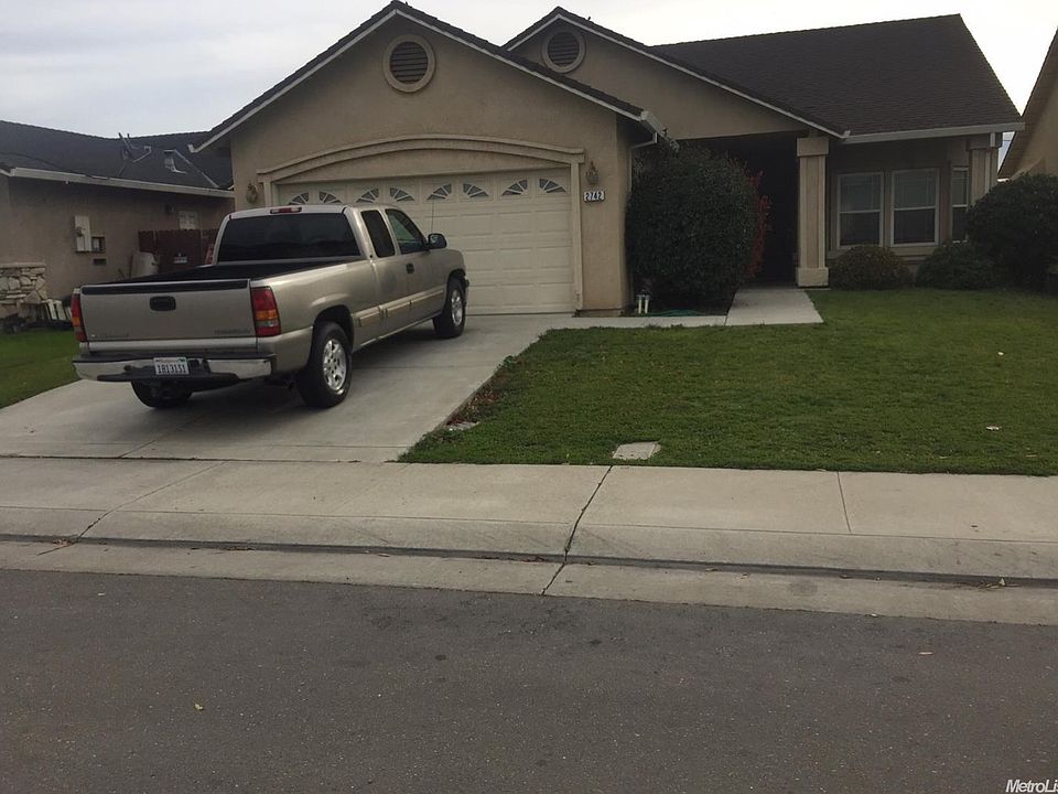 1st image of 2742 Flemons Ave